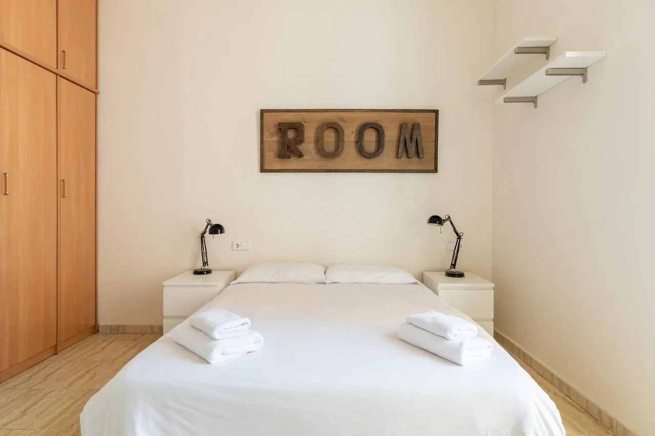 Gran Via Barcelona Apartment